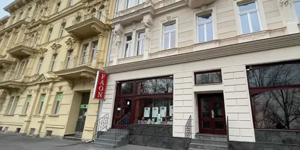 FAON Cosmetics boutique in Karlovy Vary – authorized retailer of L'EAU DE SPA niche perfumes and natural beauty products